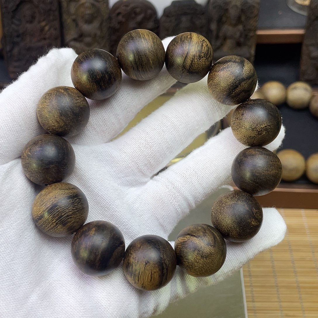 晨***曦沉香手串越南白奇………………