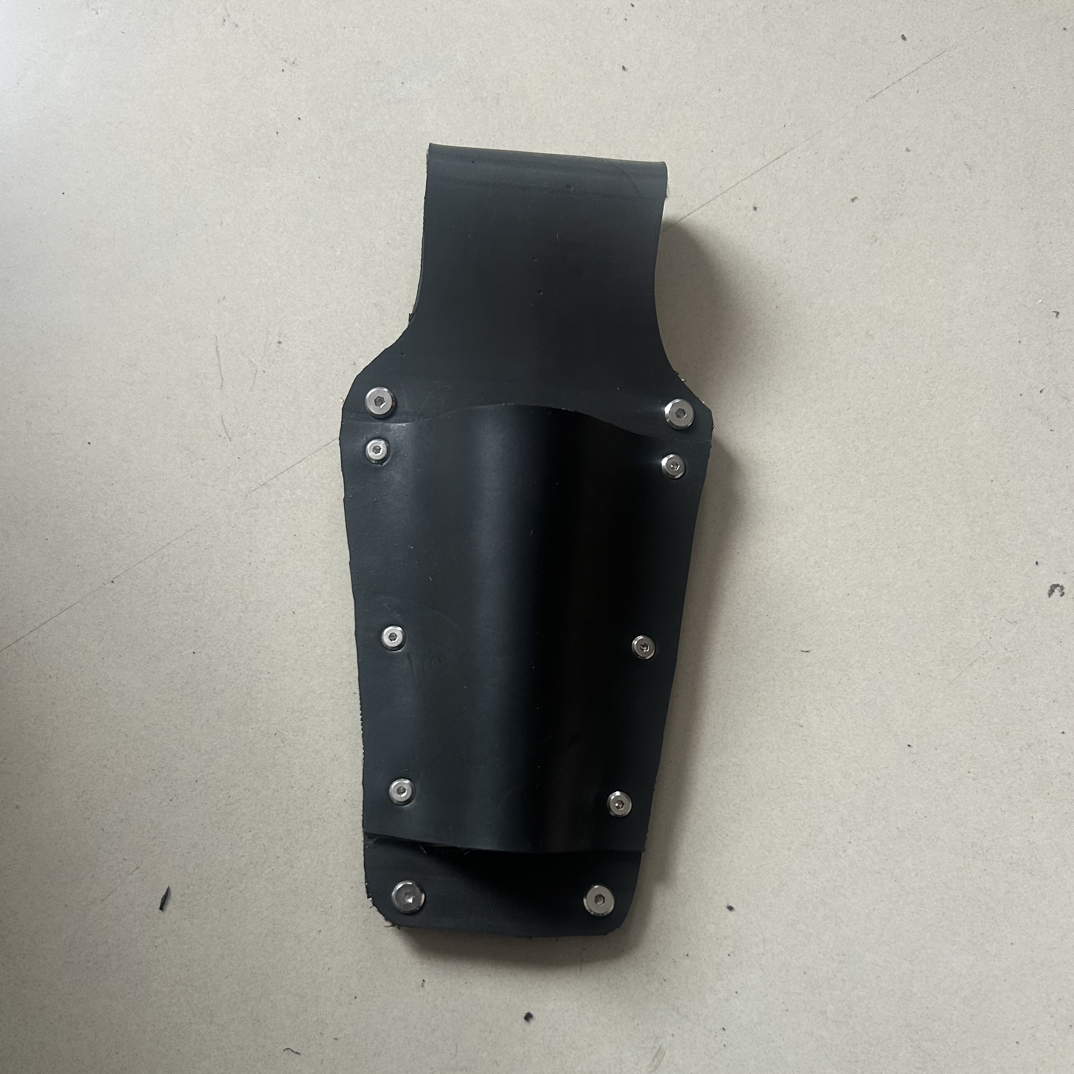 矿用输送带手工制作钳套腰包