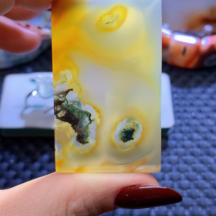 未镶嵌颈饰玛瑙/玉髓龍**海