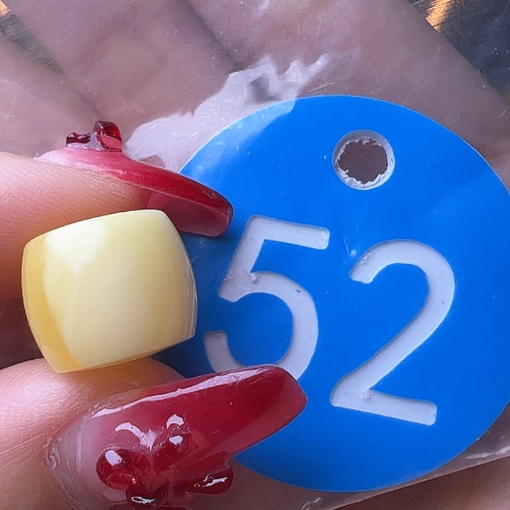 蜜蜡裸石未镶嵌12.5mm 精工直切