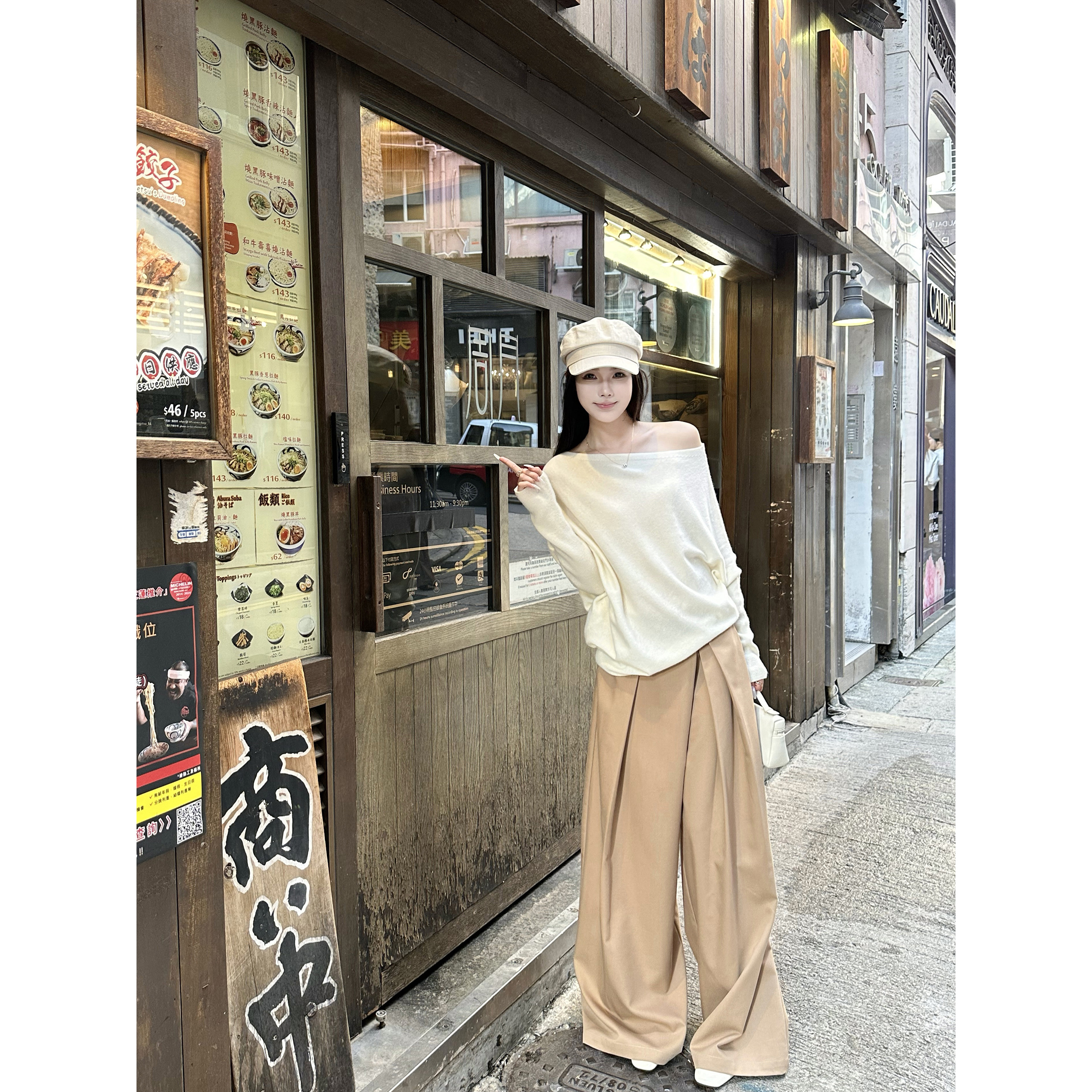 5werkwen 两色斜肩上衣/三色结构西裤
