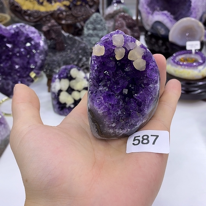 水晶未镶嵌大型摆件（非配饰）