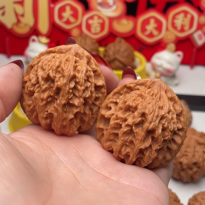 文玩核桃吊坠雄*霞云岭虎头有修43尺