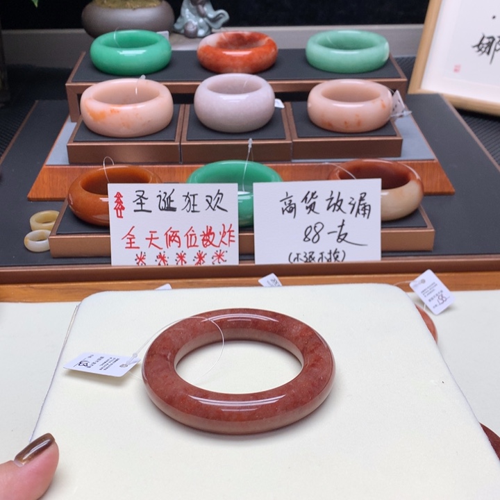 好***运石英质玉（非洲翠）合金佘太翠