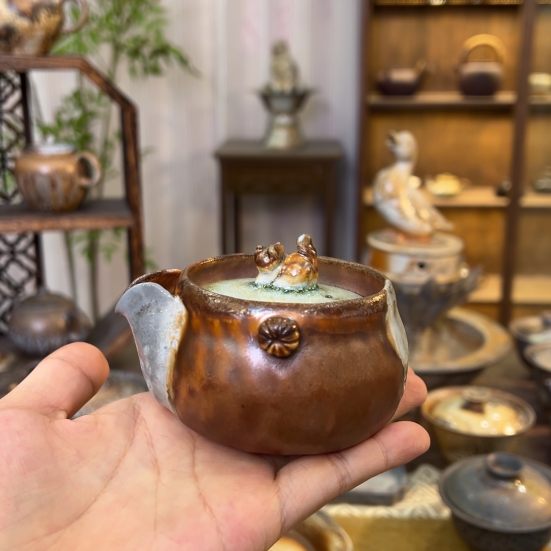 不染柴烧手捏宝瓶