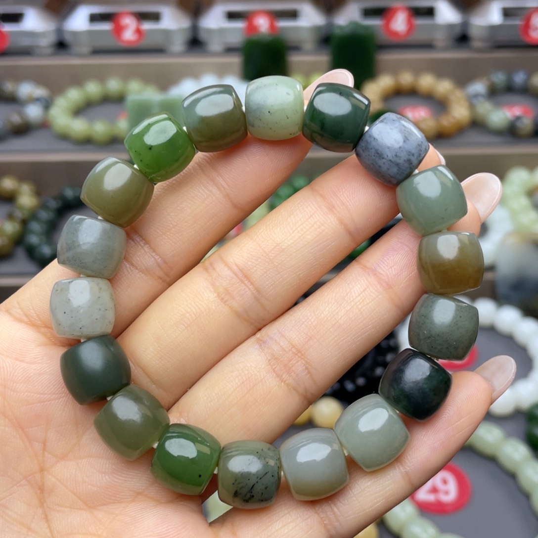 未镶嵌手串和田玉