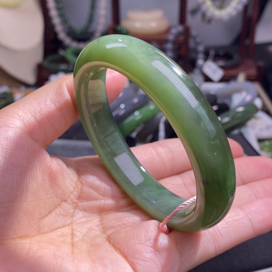 和田玉毕业级老矿料高冰碧玉猫眼手镯57未镶嵌