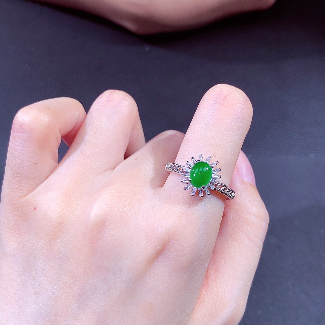 未镶嵌戒指翡翠翡翠