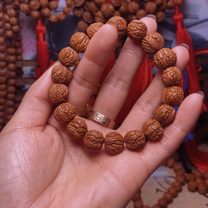 桃核吊坠龙纹桃枭