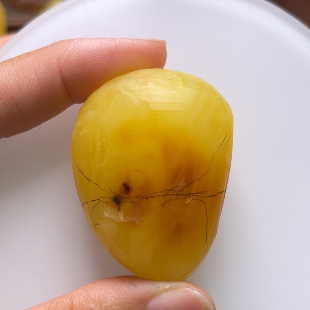 y***y定制琥珀未镶嵌琥珀蜜蜡原石定制有瑕