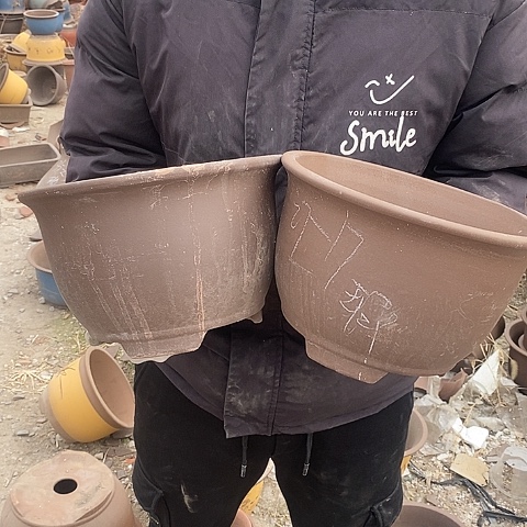 紫砂中国宜兴紫砂花盆，