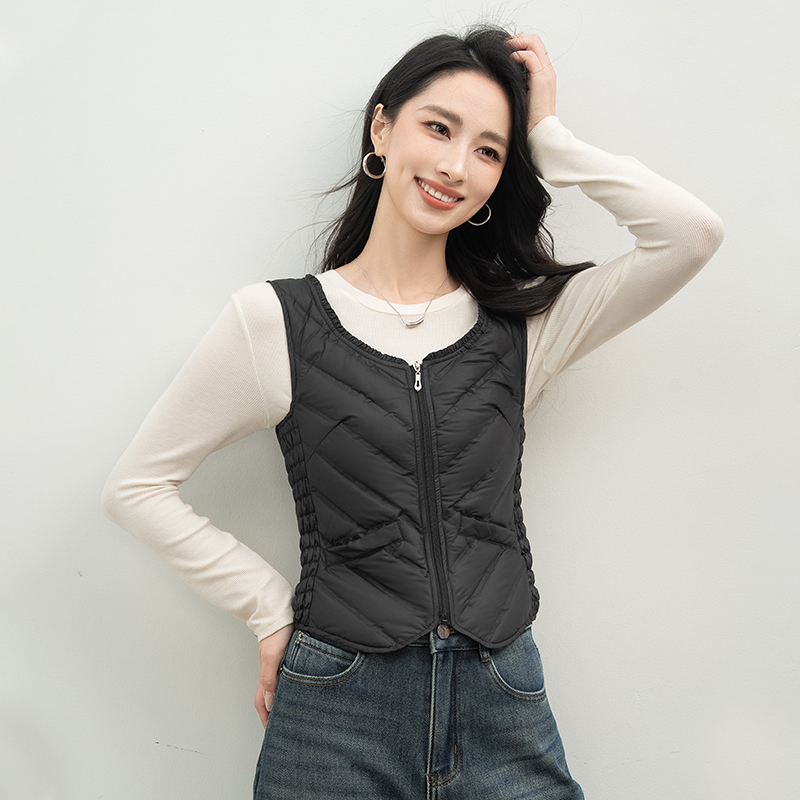 羽绒背心女排骨风轻薄修身短款90%白鸭绒保暖打底马甲春秋冬马夹