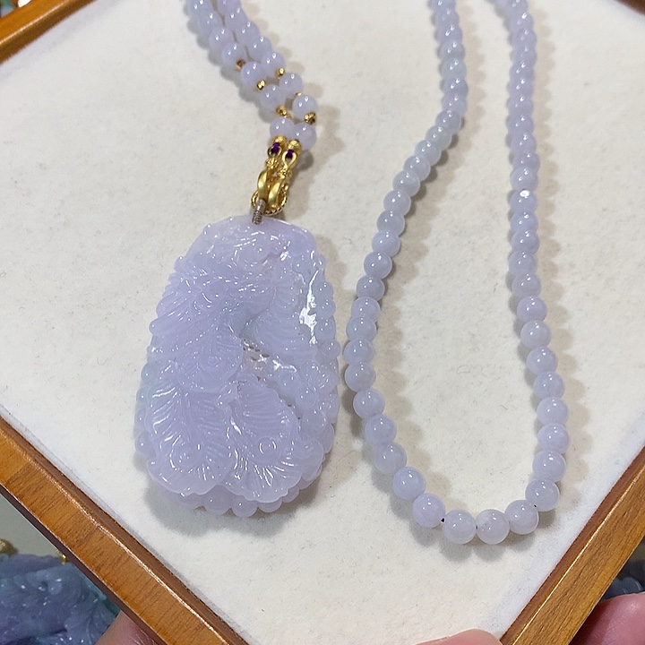 翡翠未镶嵌颈饰翡翠吊坠