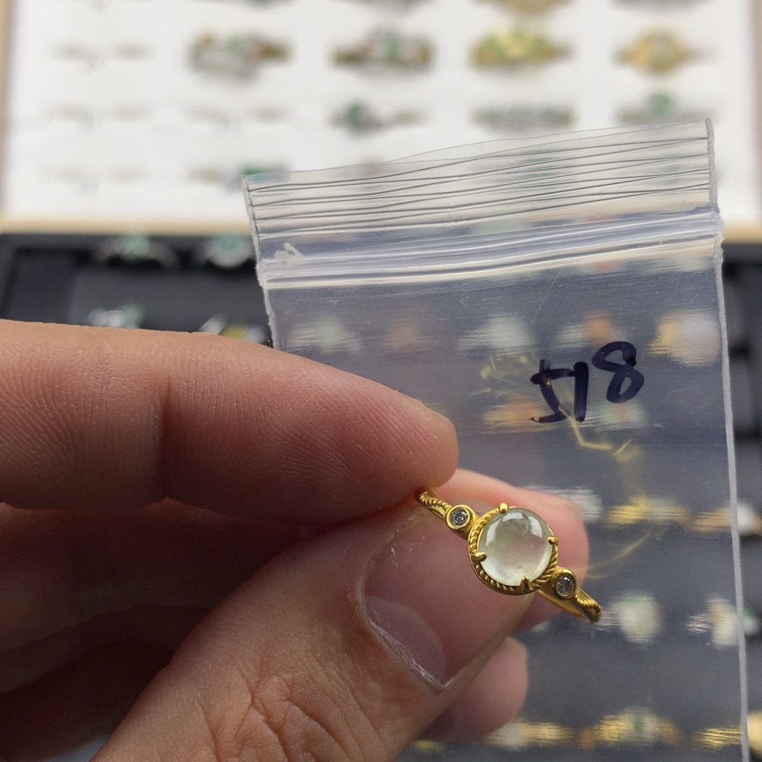 妮***妮翡翠银S925镀金镶嵌戒指518