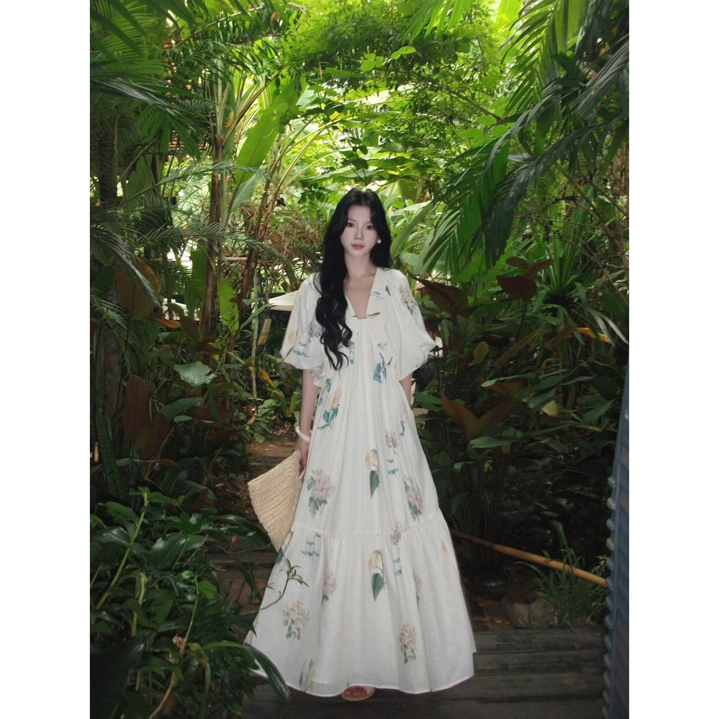 法式温柔碎花连衣裙女夏季度假风气质长裙子