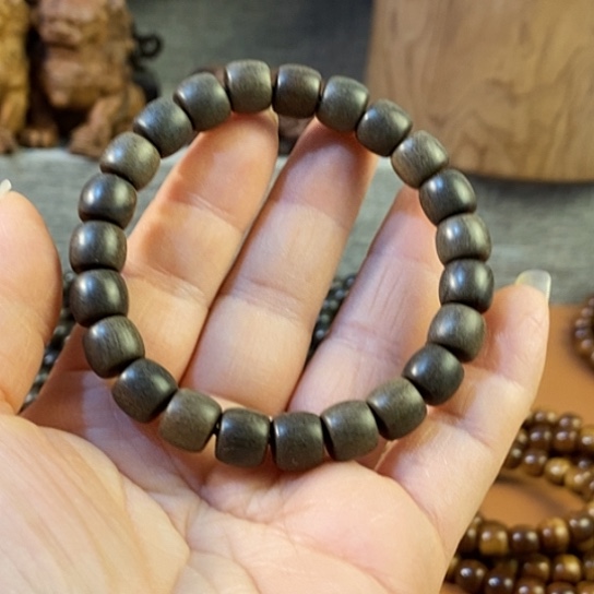 老山檀香老山檀香8/9阴沉