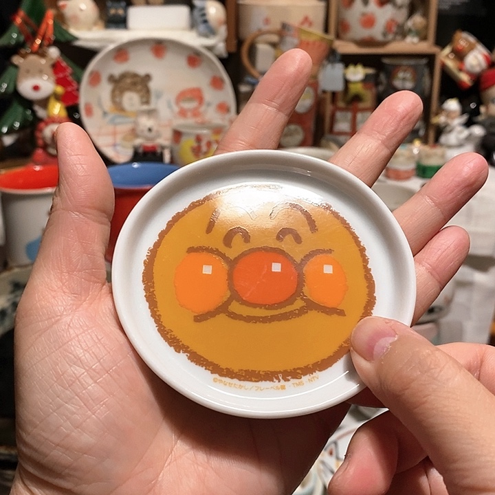 面包超人小碟子…………