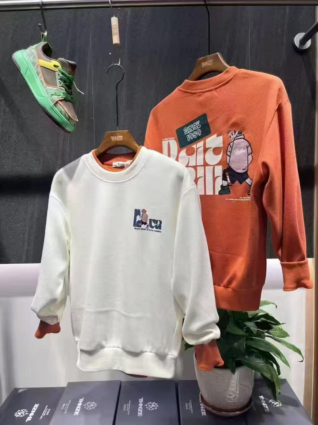 断码福利（秋冬休闲卫衣秋季长袖），未开播勿拍精神痞帅小妹男款