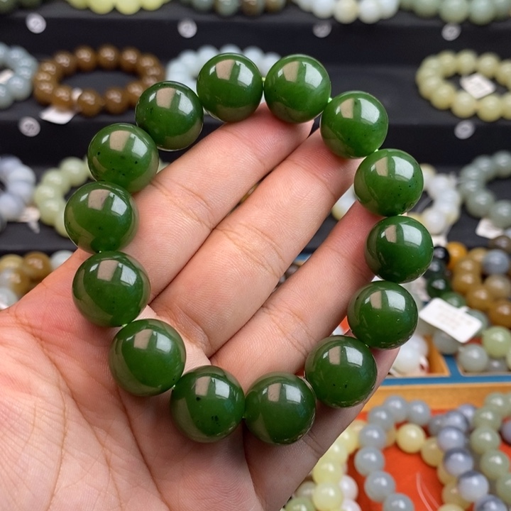 渡***劫和田玉未镶嵌手串Q卡16碧玉