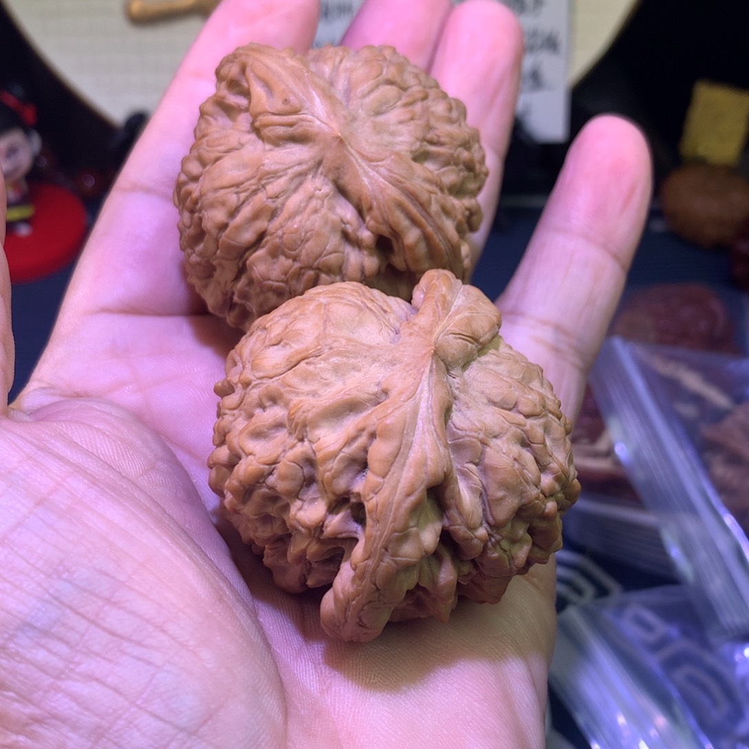 草***飞文玩核桃把件龙鼎