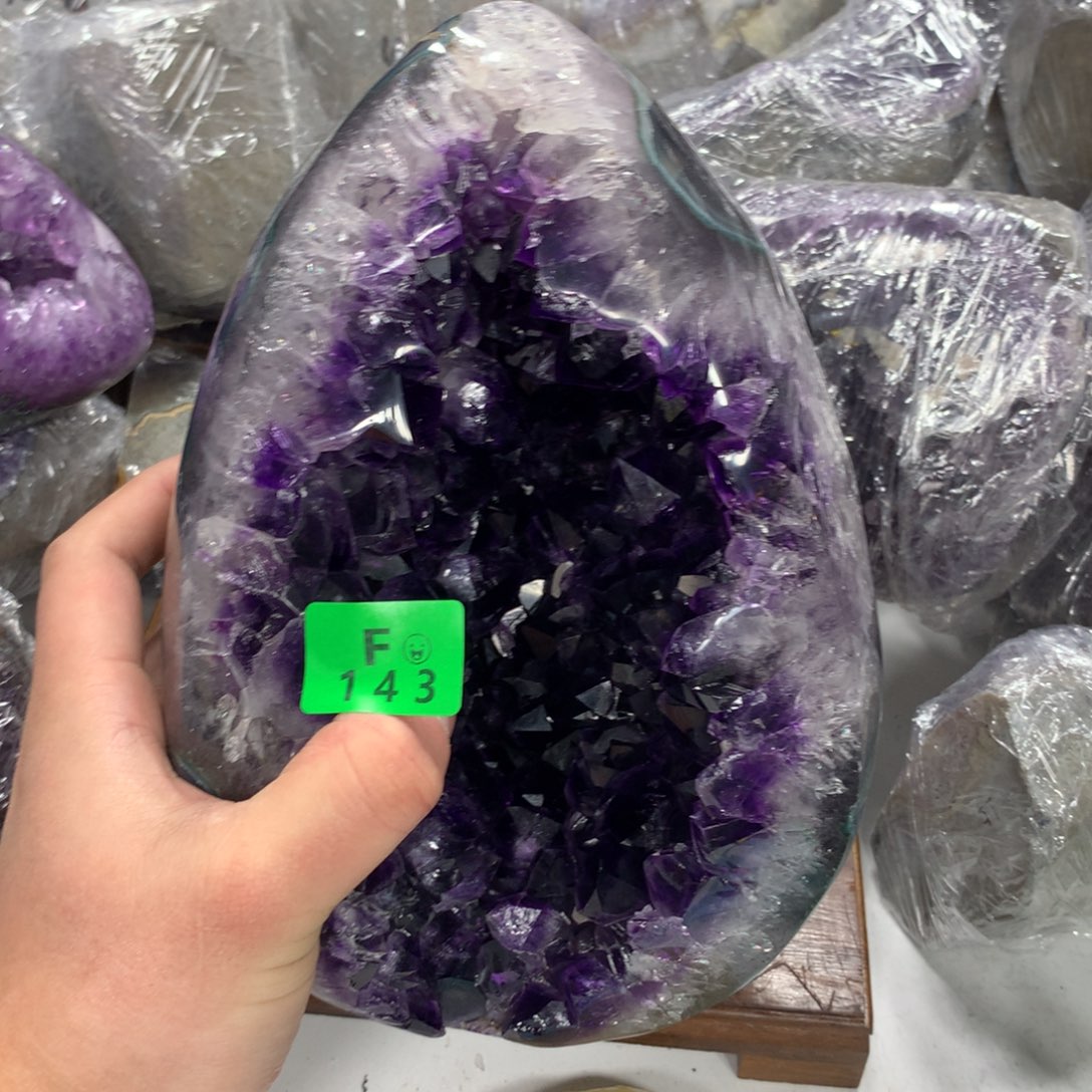 紫晶大型摆件（非配饰）未镶嵌