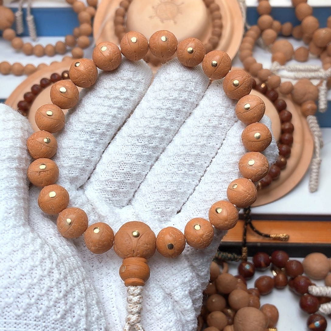 凤眼菩提手串镶嵌铜钉12尺寸一物一图