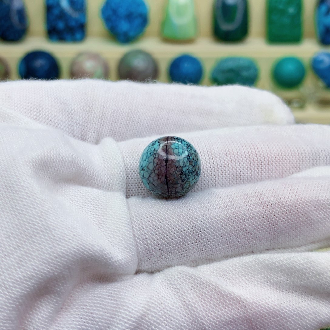 绿松石绿松石未镶嵌