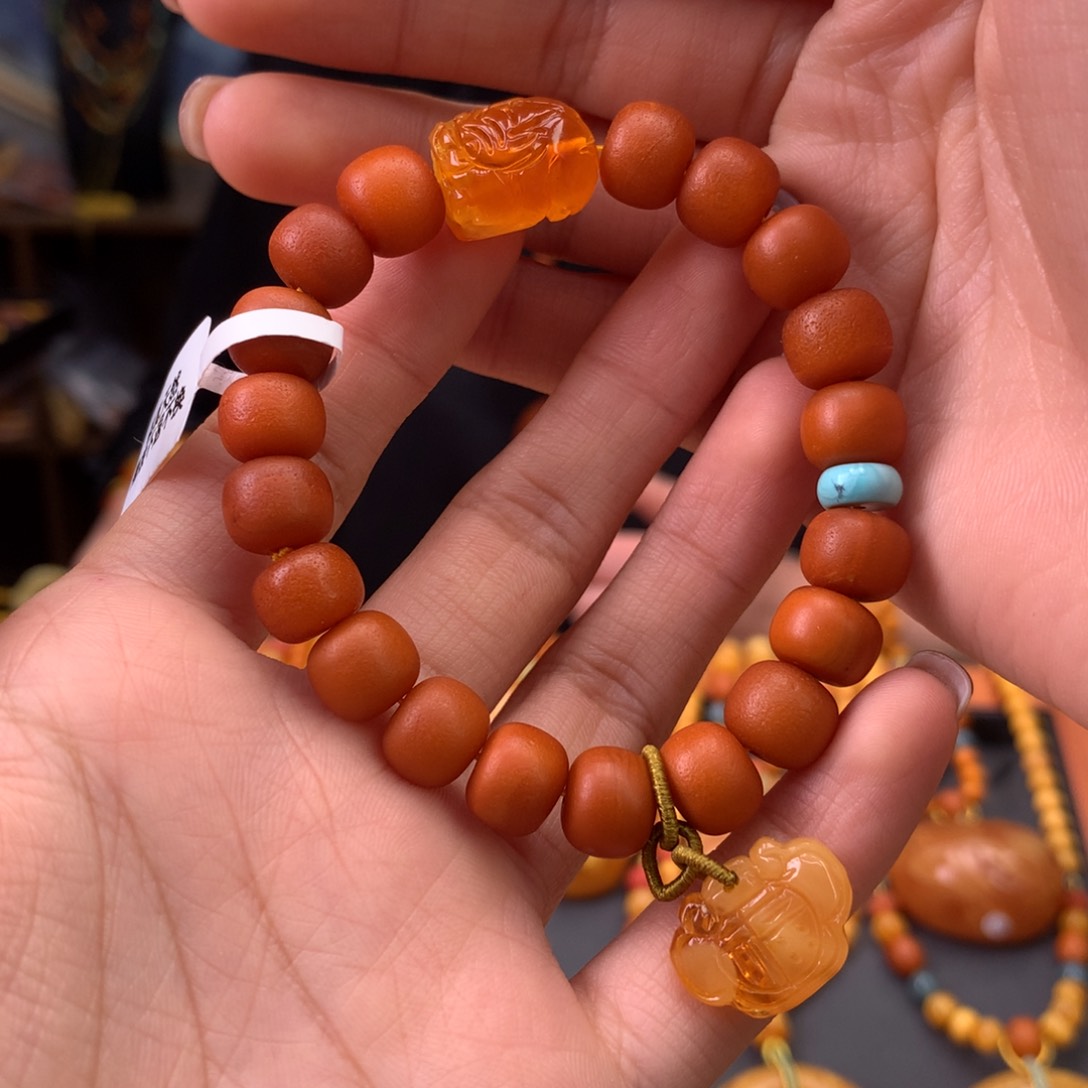 蜜蜡手串未镶嵌天然