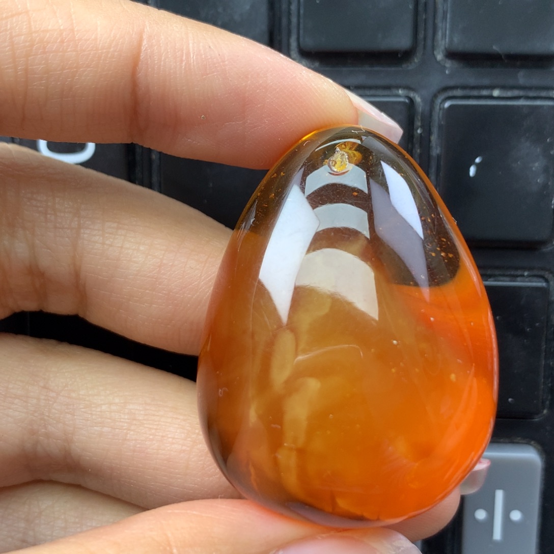 琥珀未镶嵌珠宝奇石40m29m18m