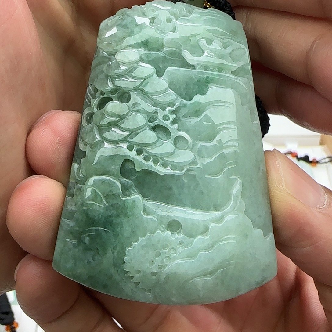 颈饰未镶嵌翡翠翡翠