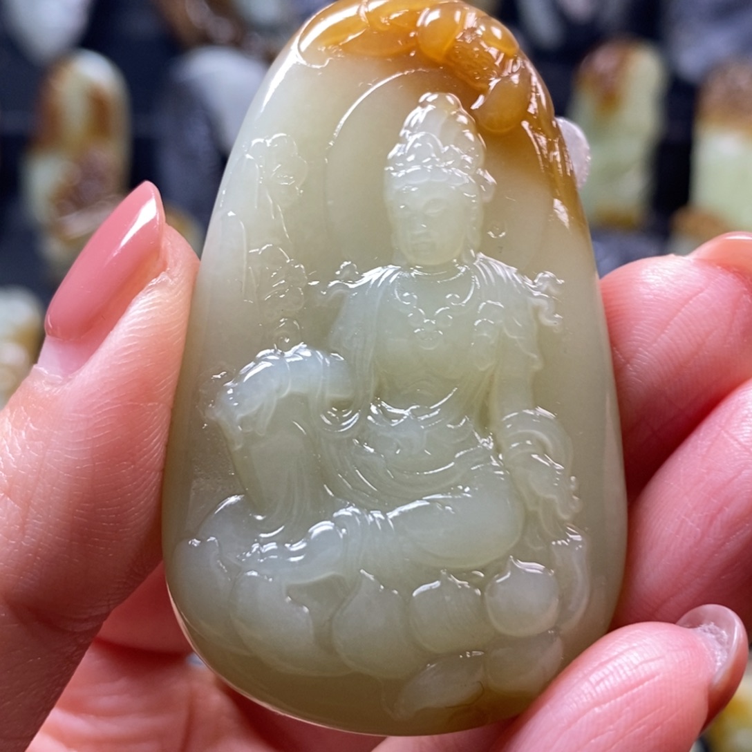 和田玉未镶嵌挂件