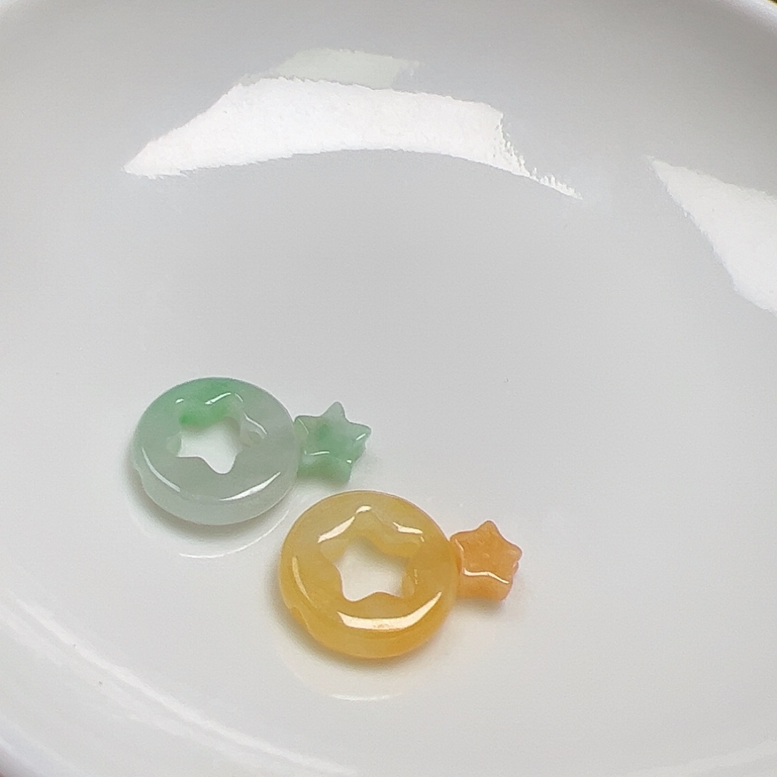 六***六翡翠散珠货主老年卡