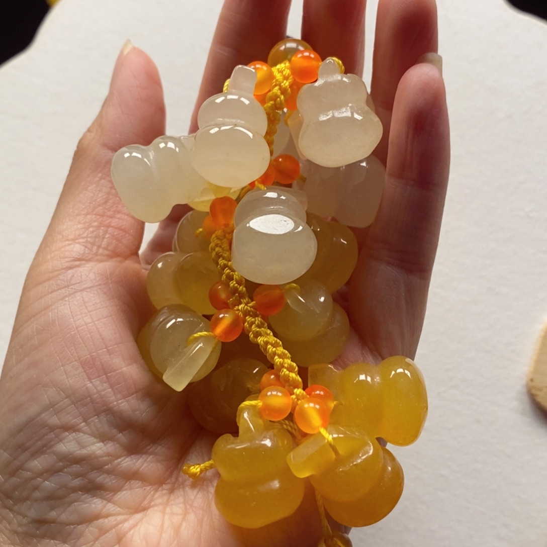 石英质玉车挂未镶嵌