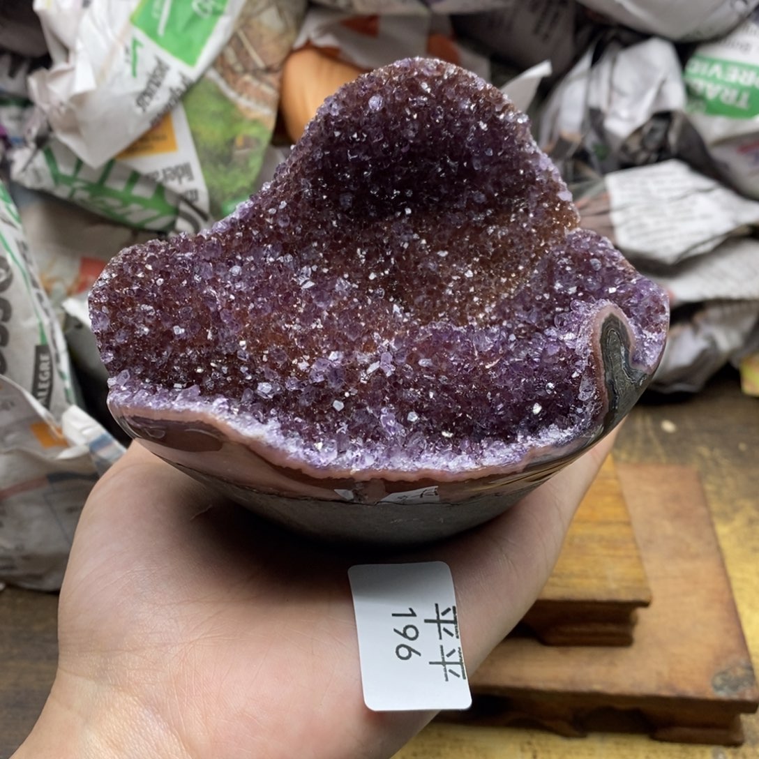 紫晶乌拉圭未镶嵌