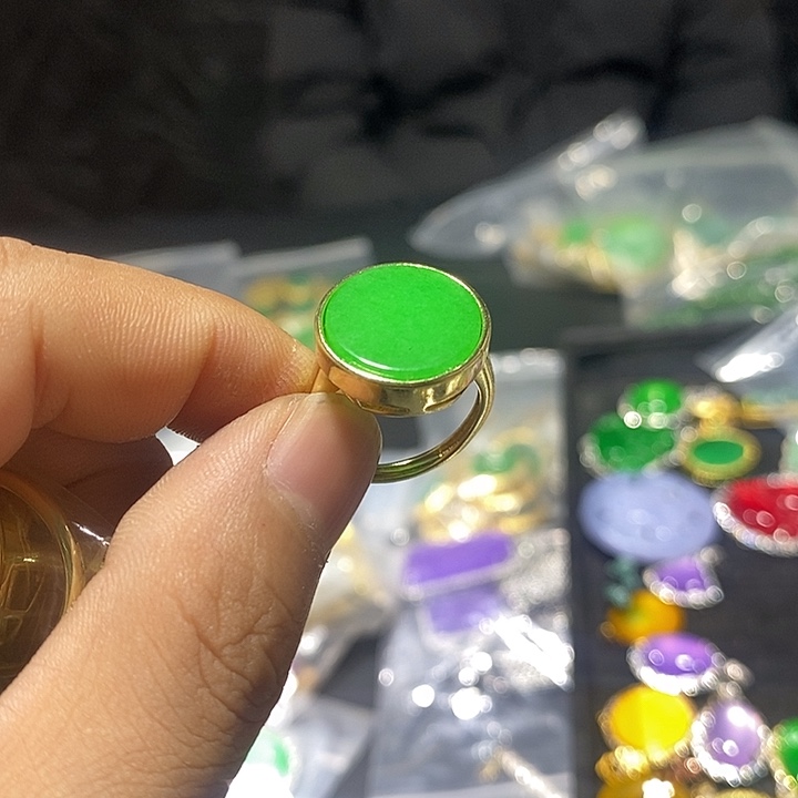 翡翠颈饰未镶嵌价格