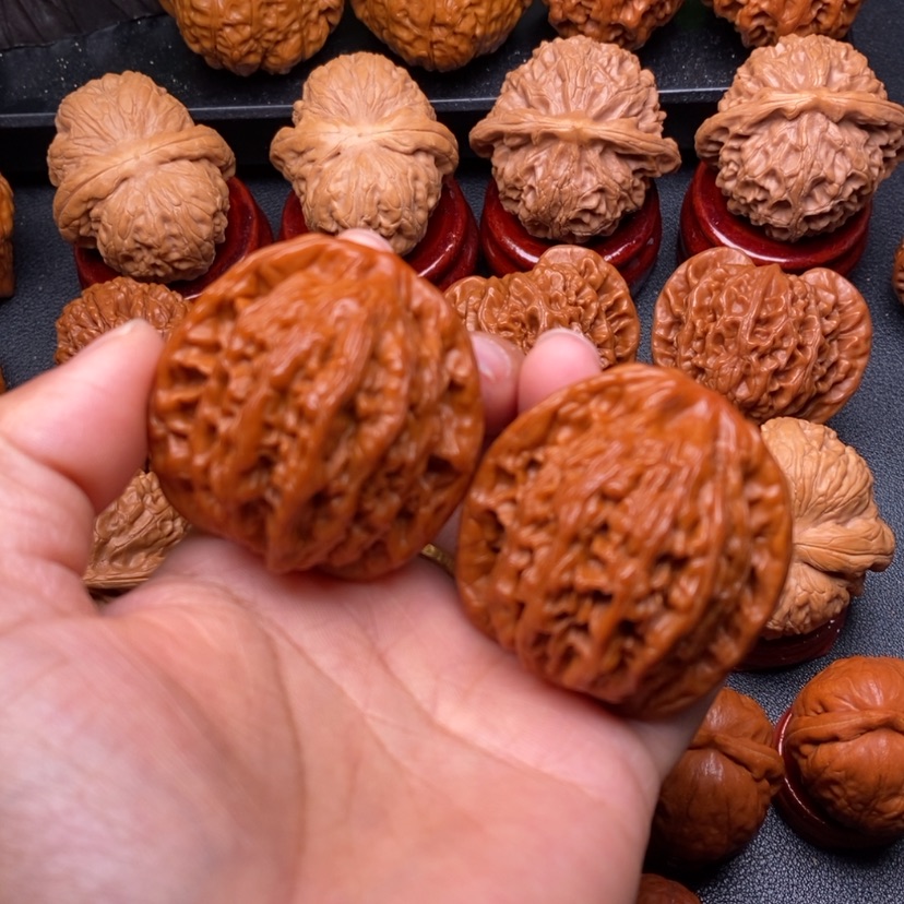 【闪购商品】文玩核桃把件43虎头