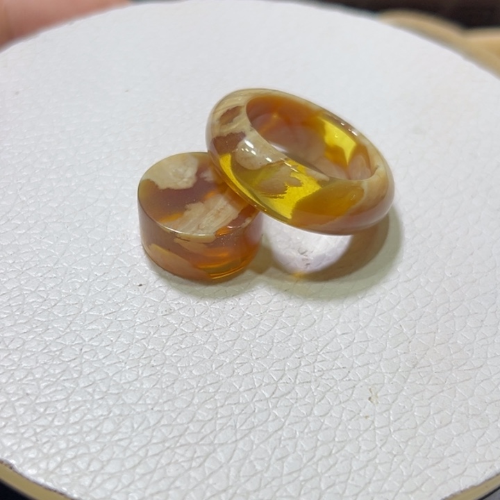 琥珀未镶嵌颈饰琥珀戒指18.5mm