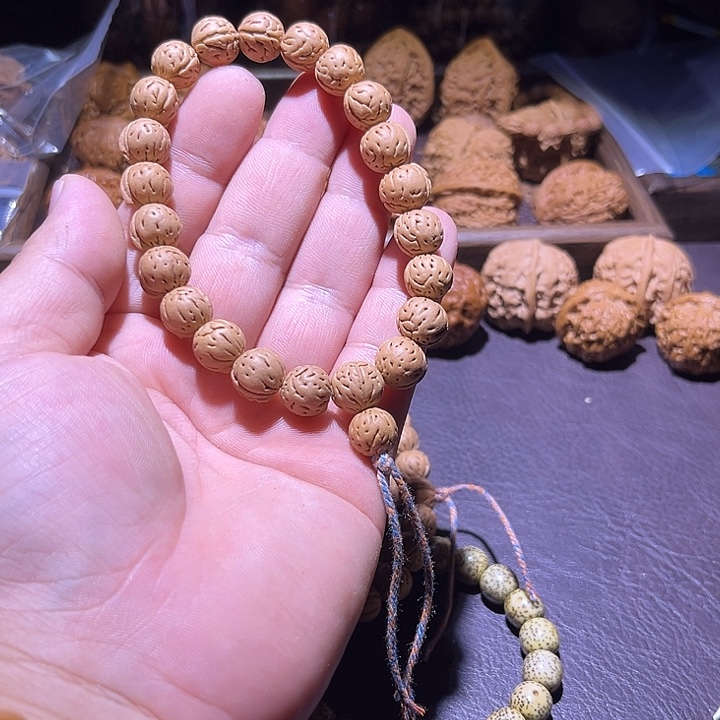 桃核手串一号定制