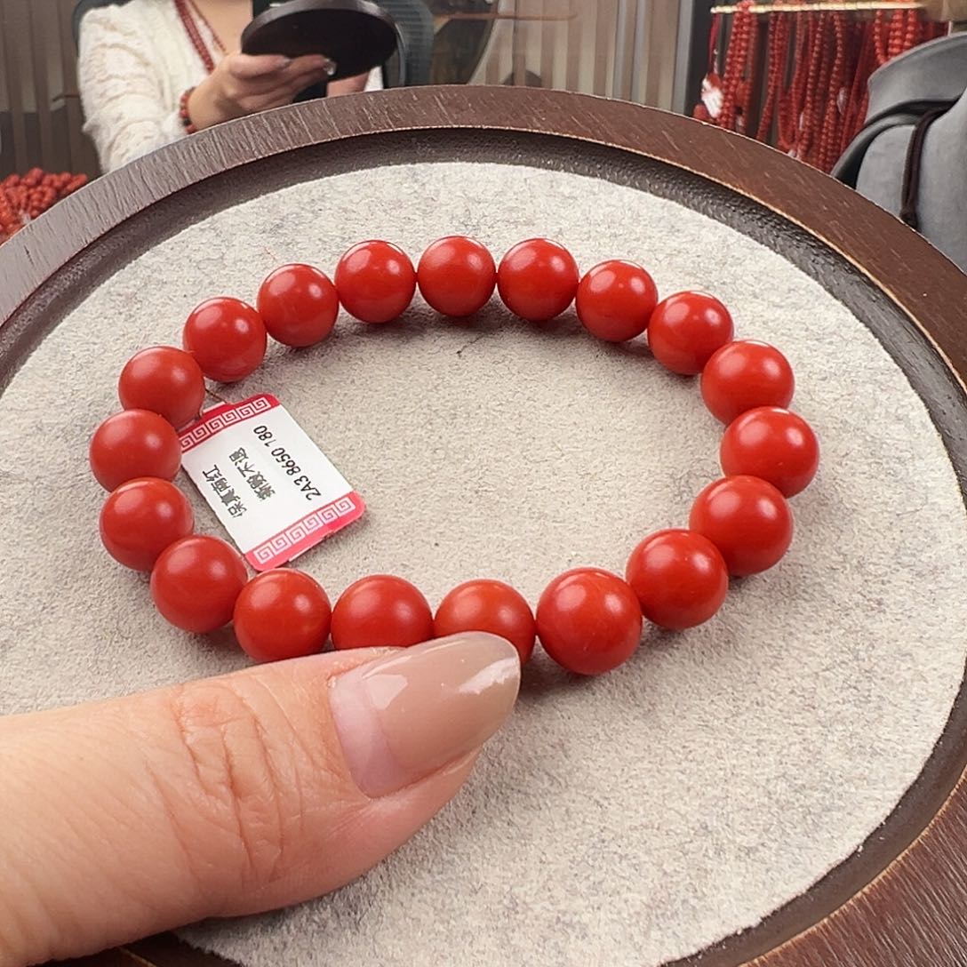 南红玛瑙手串未镶嵌