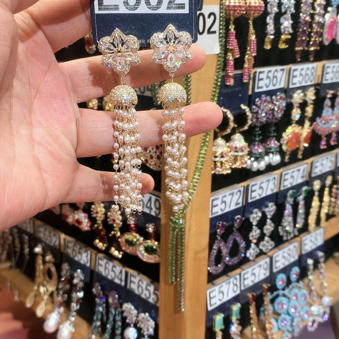 【闪购商品】纯铜925银锆石S****n