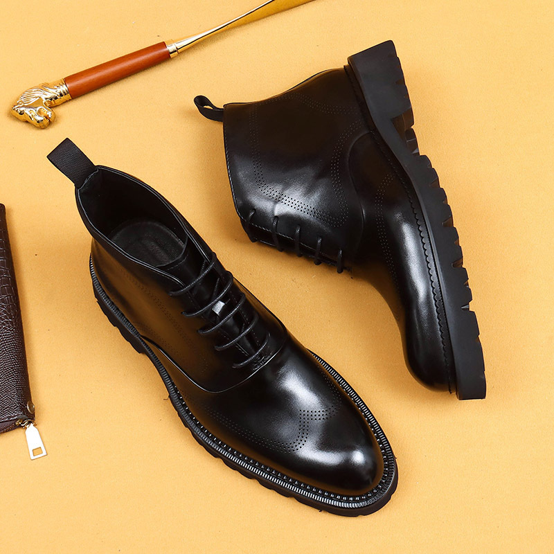 2025冬季新款马丁靴男时尚高帮英伦风真牛厚底雕花布洛克商务男鞋