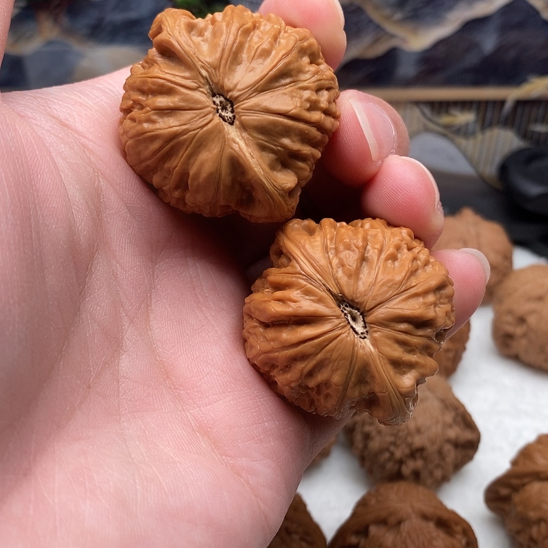 李***生40加铁锤妹妹精修打底