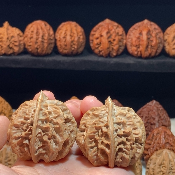 把件文玩核桃6号车