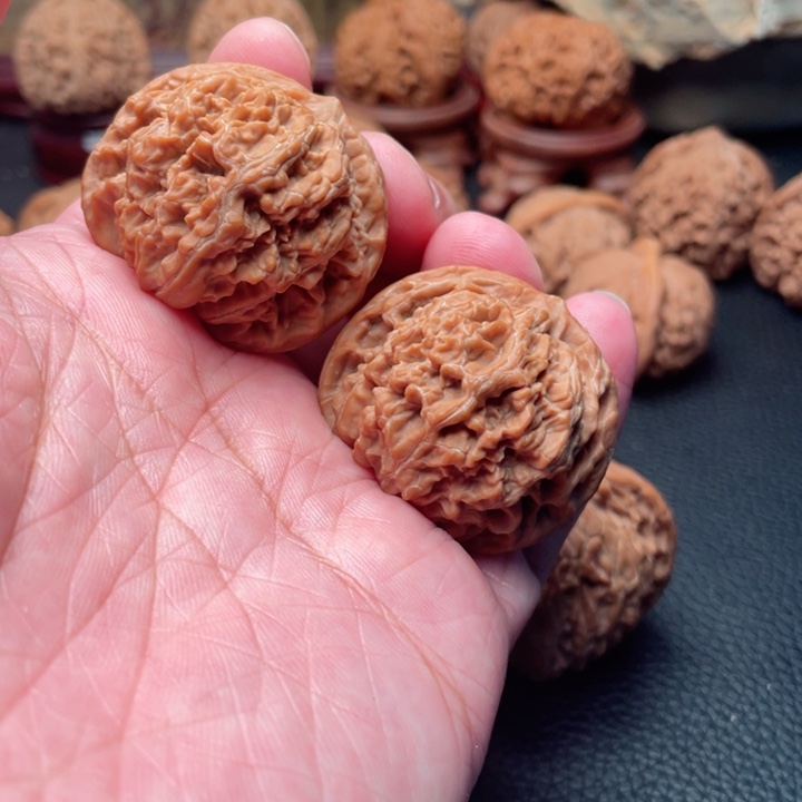 文玩核桃把件38全品老款宫灯