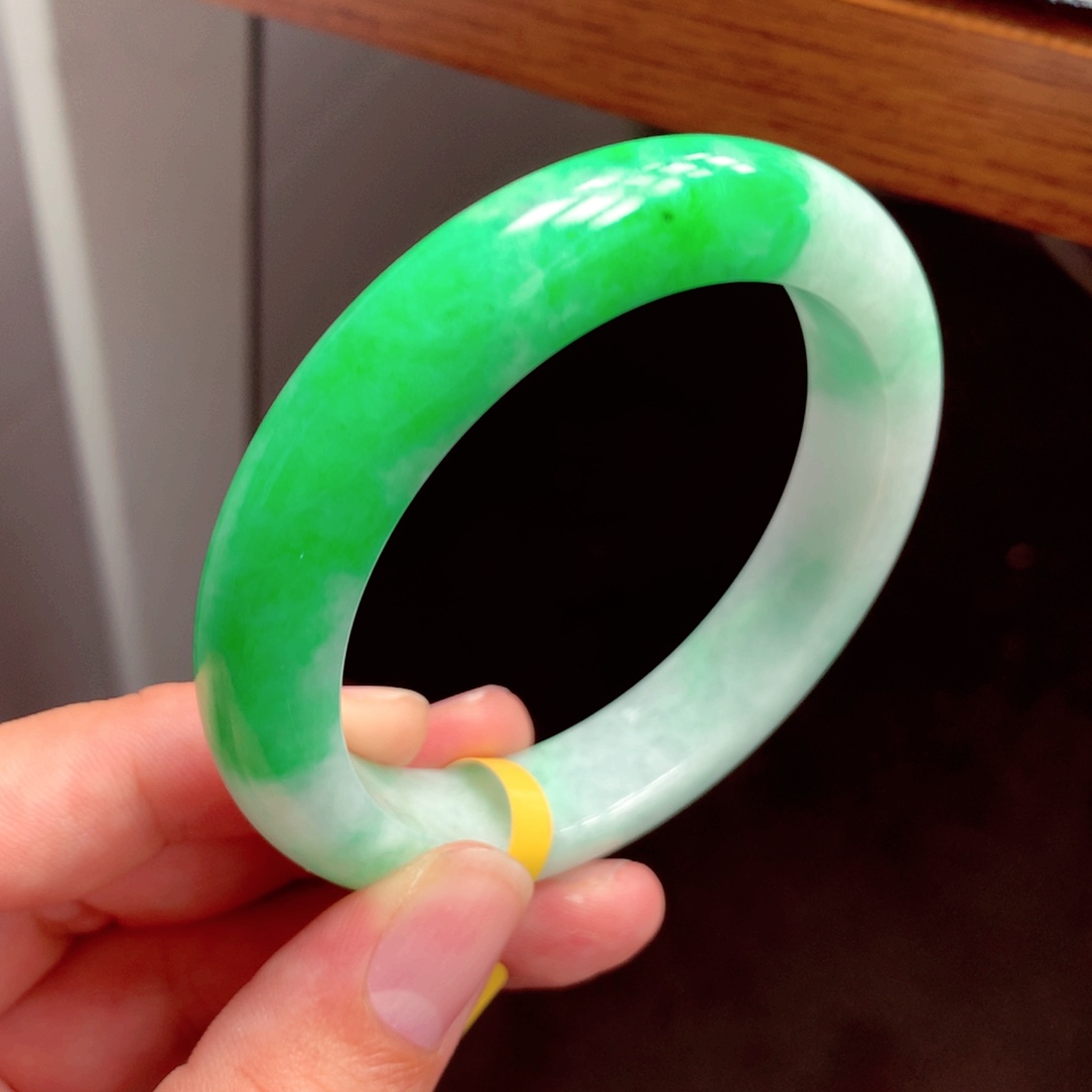 翡翠未镶嵌手镯莲*缅甸翡翠