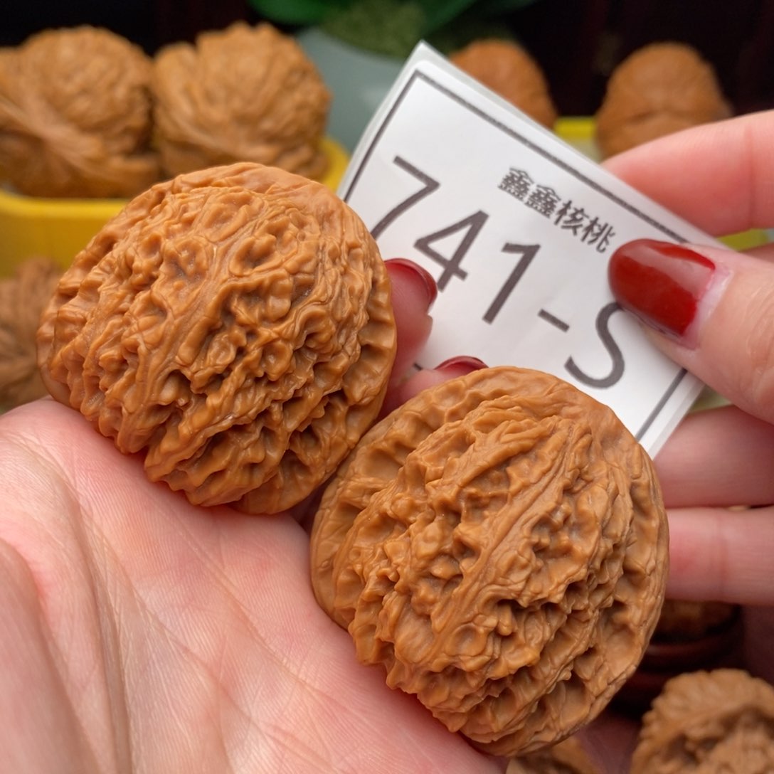 文玩核桃把件南疆42