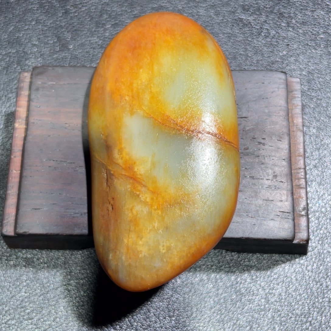 和田玉（子料）未镶嵌挂件72.6克