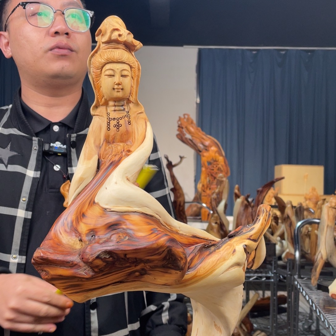 柏木（崖柏）随型摆件