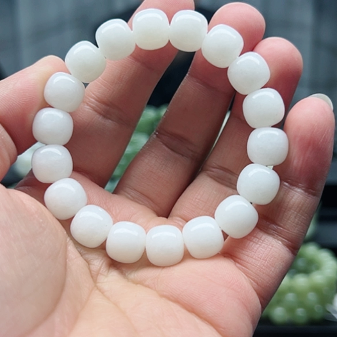 【闪购商品】未镶嵌手串和田玉和田玉纯天蓝卡12白月