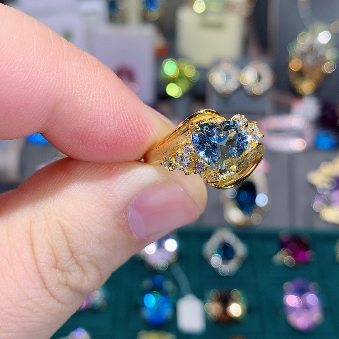 海蓝宝石戒指9K金镶嵌戒指